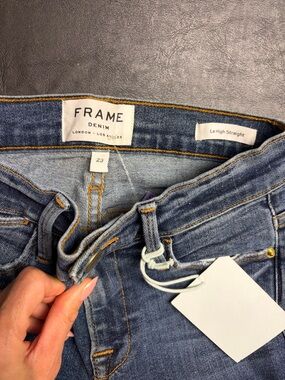 Frame Denim Le High Straight Jeans in Medium Blue Wash